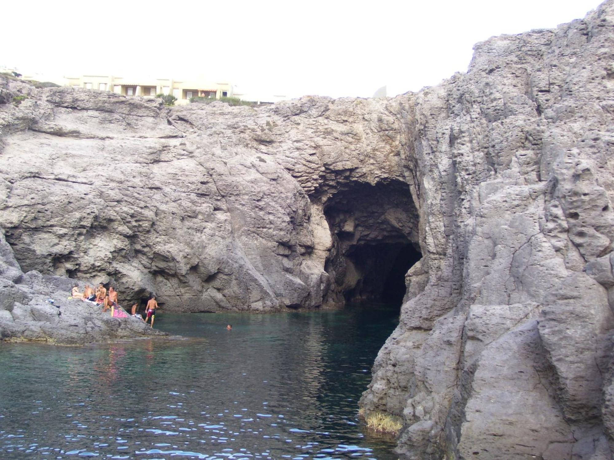 Hotel Il Lentischio à Cala Sapone Extérieur photo